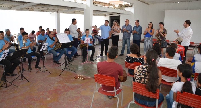 Aula inaugural marca abertura da Escola de Música José Miguel de Oliveira 