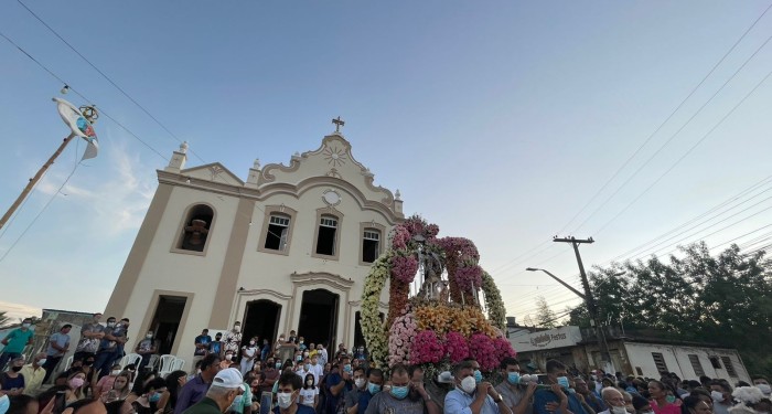 Procissão marca o encerramento da festa de Nossa Senhora da Piedade, padroeira do município