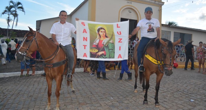 Prefeito Celino Rocha participa da tradicional Festa dos Bandos no Povoado Tapera